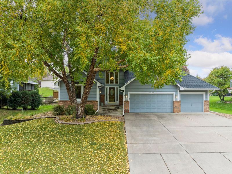 6386 Minnesota Ln N, Maple Grove, MN 55311