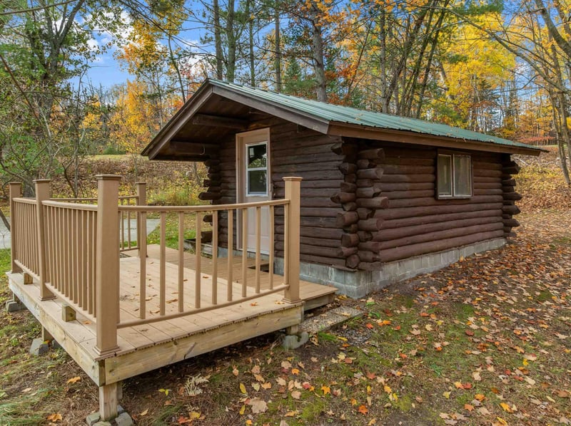 36698 Pincherry Rd, Cohasset, MN 55721