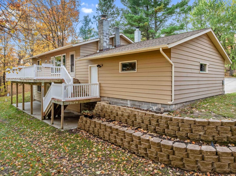 36698 Pincherry Rd, Cohasset, MN 55721