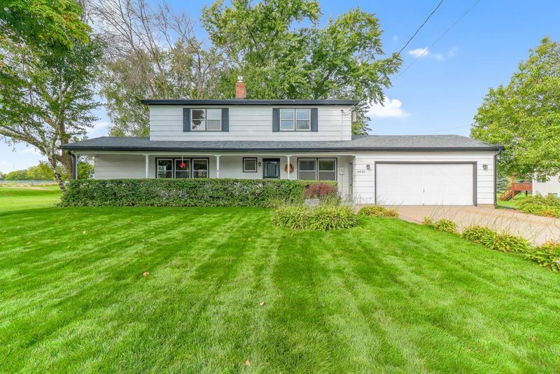 4035 Highland Ave, White Bear Lake, MN 55110