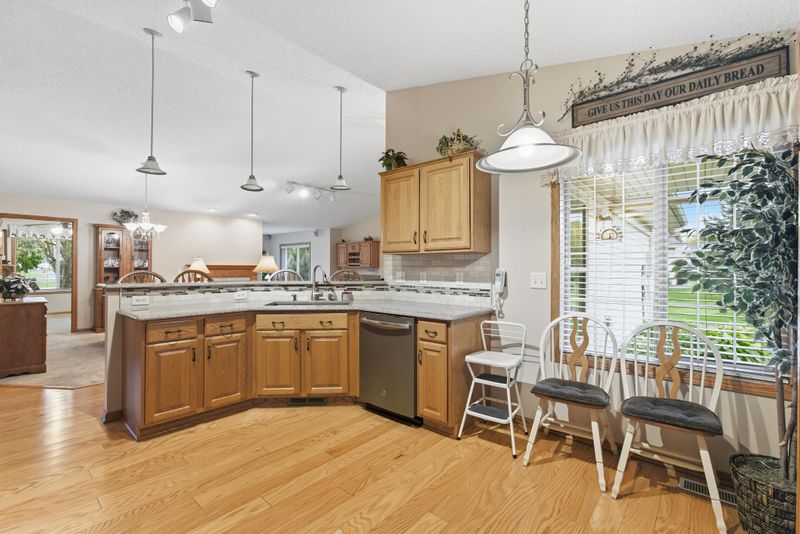 20559 Twilight Trl, Rogers, MN 55374