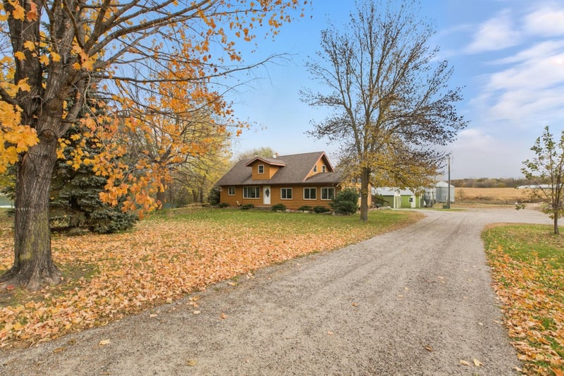 42720 County Road 3, Holdingford, MN 56340