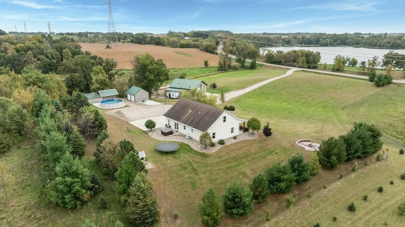 12814 County Road 35 W, Cokato, MN 55321