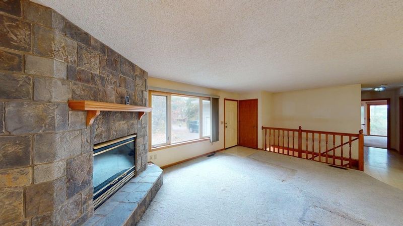 2775 283rd Ave NW, Isanti, MN 55040