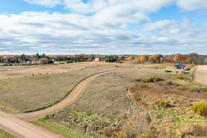 9427 Crestview Ln, Grasston, MN 55030