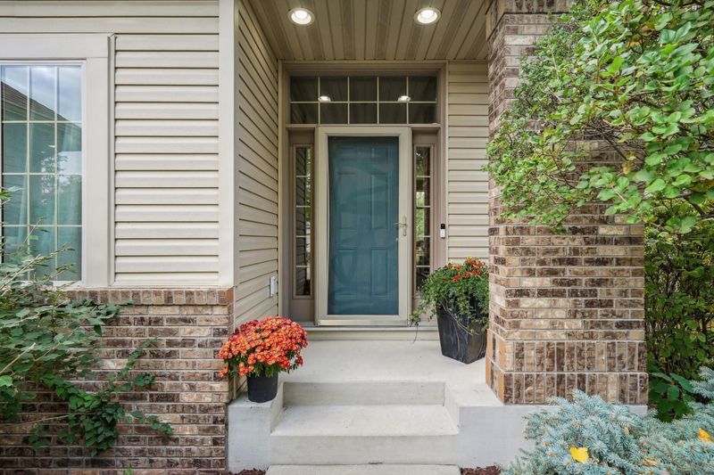 10609 Welcome Dr N, Brooklyn Park, MN 55443