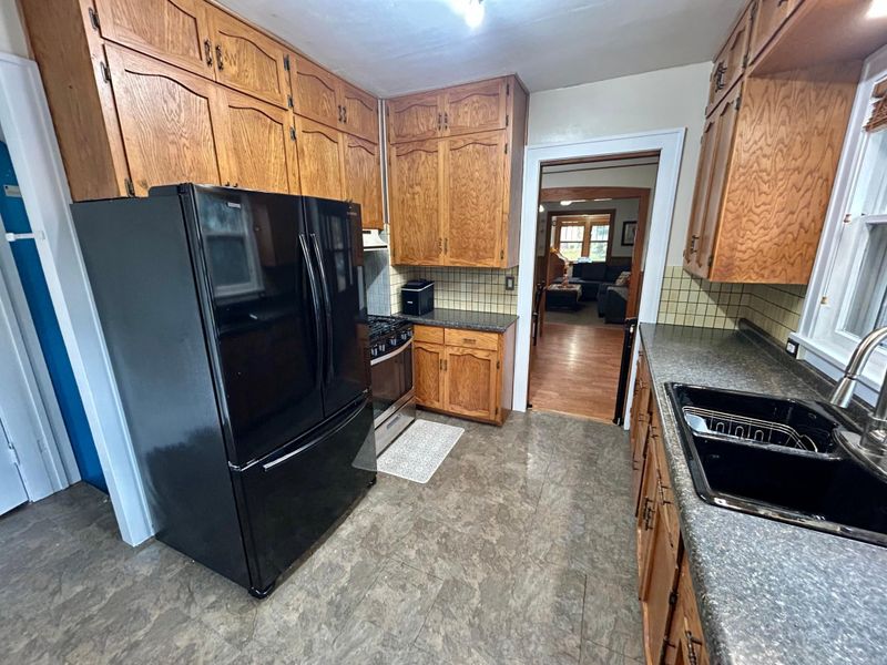 126 Lynn Rd SW, Hutchinson, MN 55350