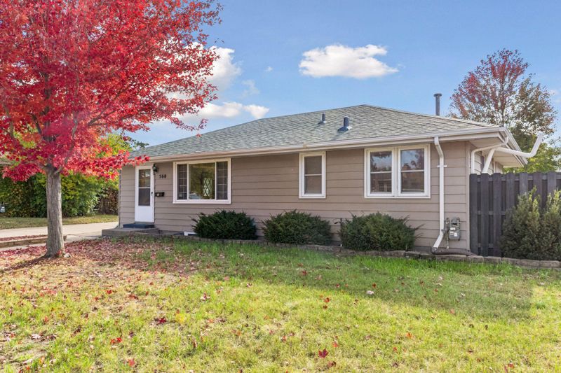 560 57th Ave NE, Fridley, MN 55432