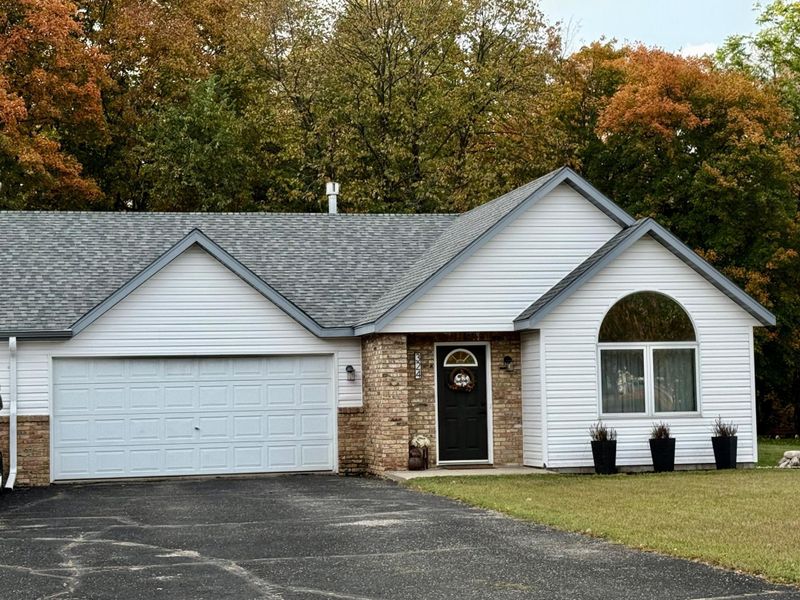 324 Shorewood Cir, Detroit Lakes, MN 56501