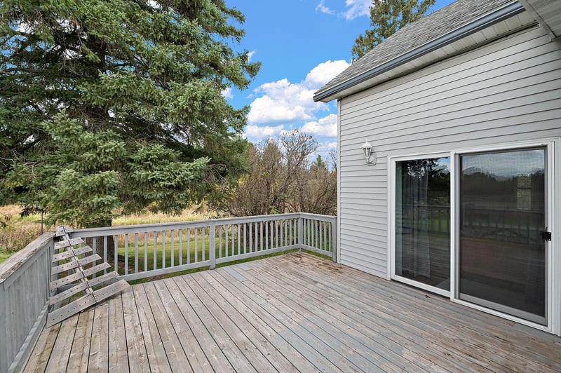 3974 W Pioneer Rd, Duluth, MN 55803
