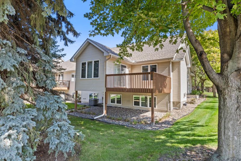 13973 Falcon Ave, Apple Valley, MN 55124