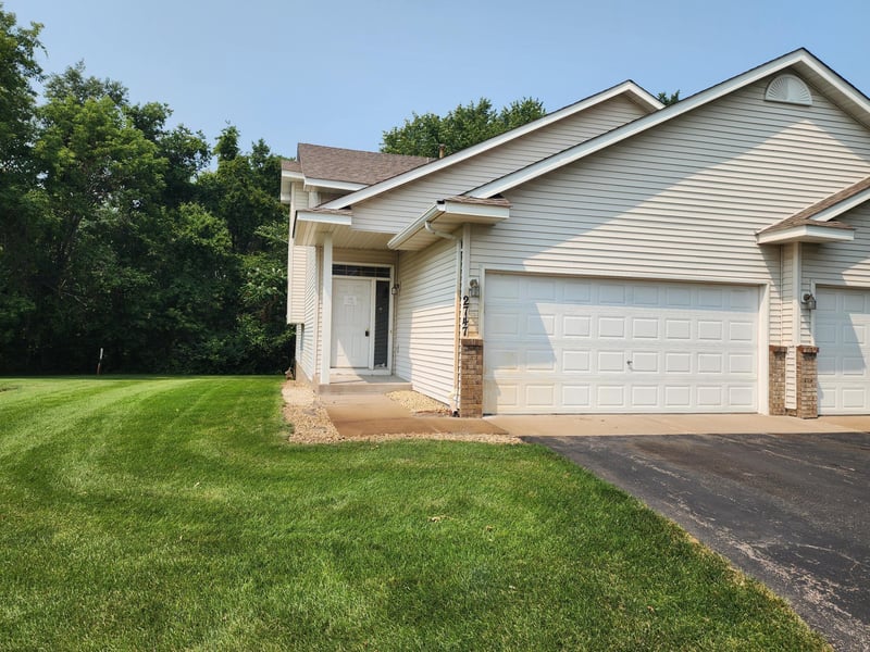 2747 230th Ct NW, Saint Francis, MN 55070
