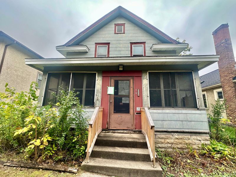 3644 Clinton Ave, Minneapolis, MN 55409