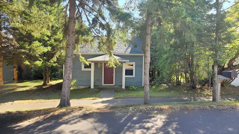 15943 W 3rd St, Hayward, WI 54843