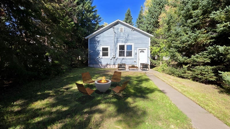 15943 W 3rd St, Hayward, WI 54843