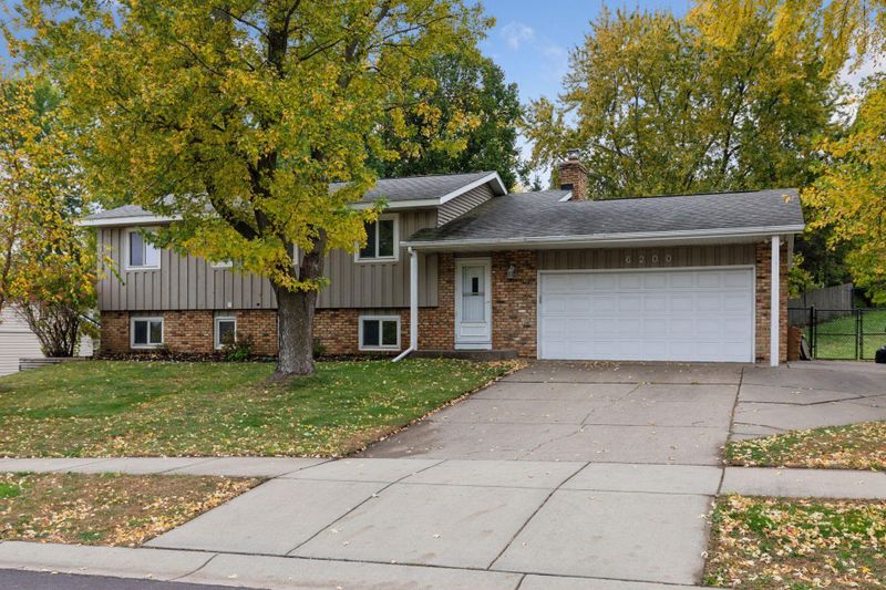 6200 132nd Way, Apple Valley, MN 55124