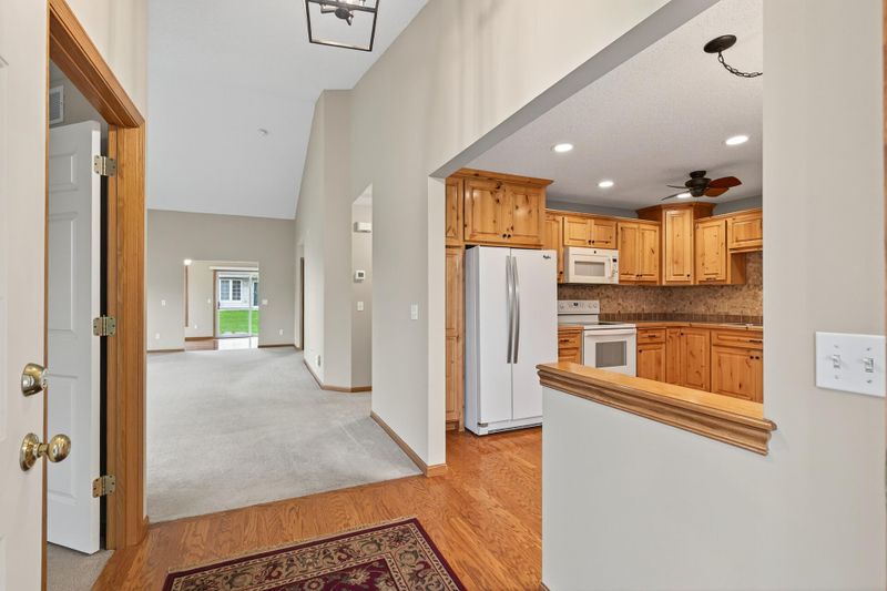 17243 Deerfield Dr SE, Prior Lake, MN 55372