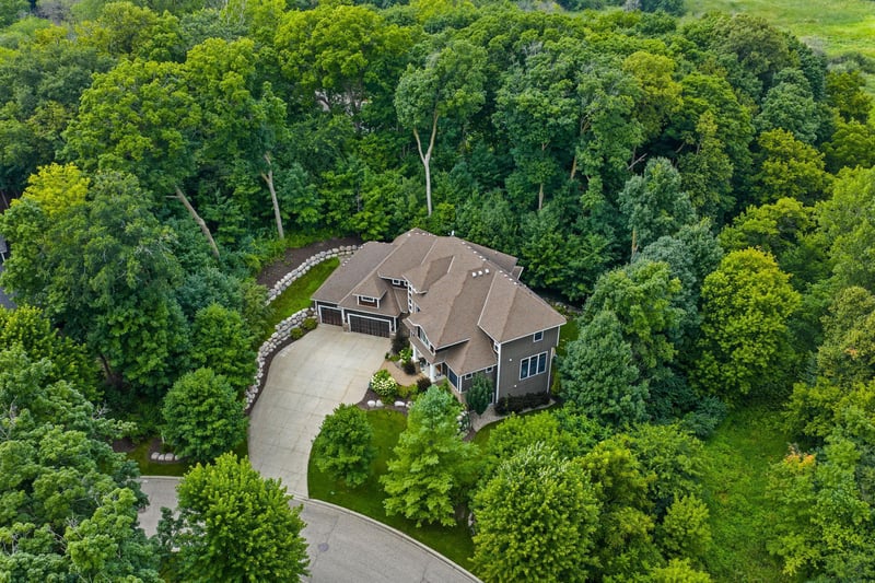 4800 Woolman Ct, Minnetonka, MN 55345