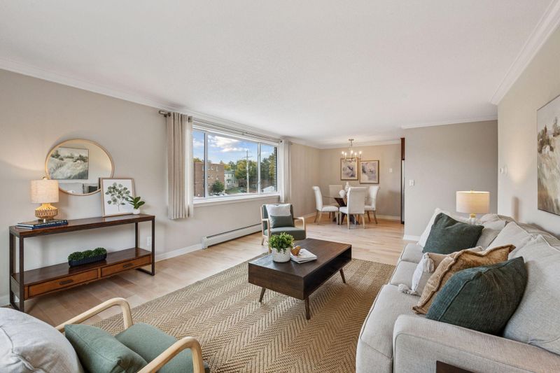 2700 W 44th St #304, Minneapolis, MN 55410