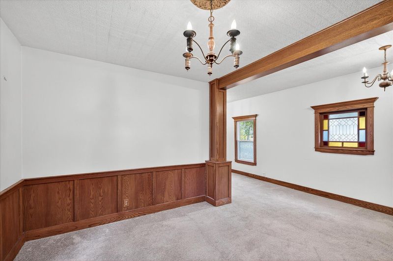 1039 Argyle St, Saint Paul, MN 55103