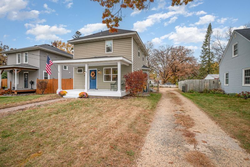 243 2nd Ave NW, Forest Lake, MN 55025