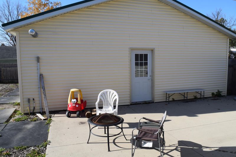 103 Pine Ave N, Thief River Falls, MN 56701