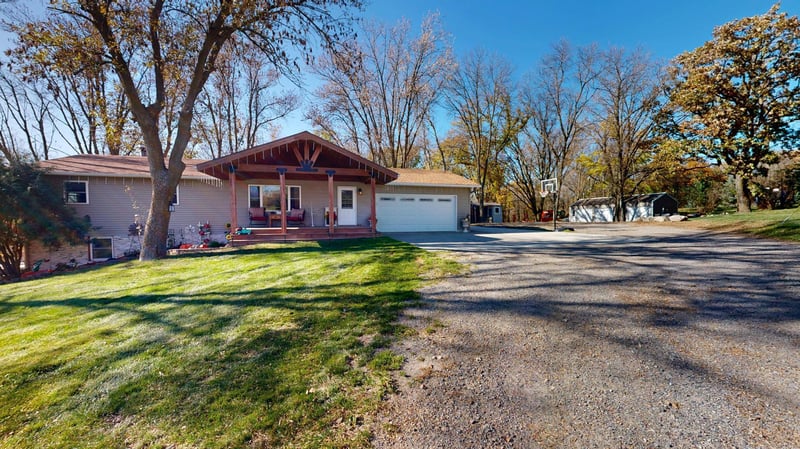 14919 Cedardale Rd, Paynesville, MN 56362