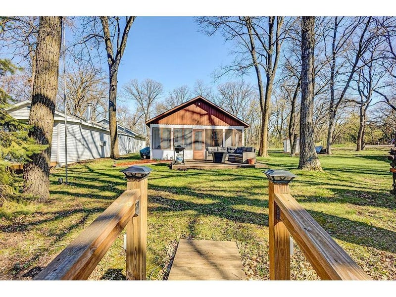 10777 70th St, Clear Lake, MN 55319