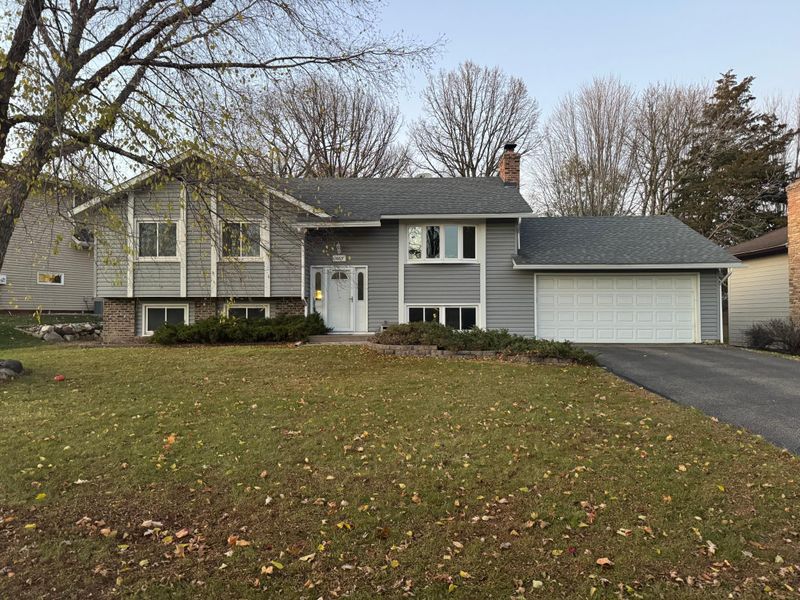 1669 Walnut Ln, Eagan, MN 55122