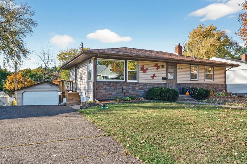 1377 Clarence St, Saint Paul, MN 55106