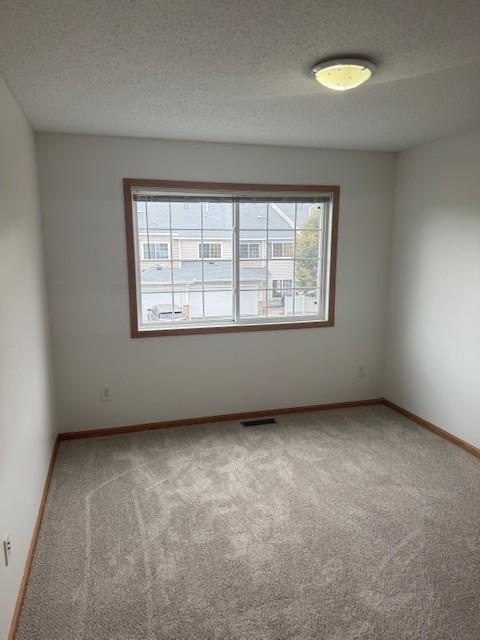 7094 139th Ave NW, Anoka, MN 55303