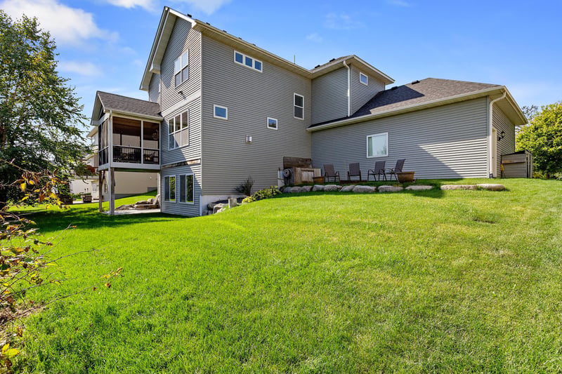 6484 Killdeer Dr, Lino Lakes, MN 55014