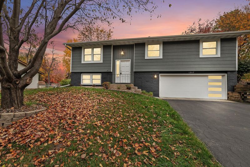 13117 Upton Ave S, Burnsville, MN 55337