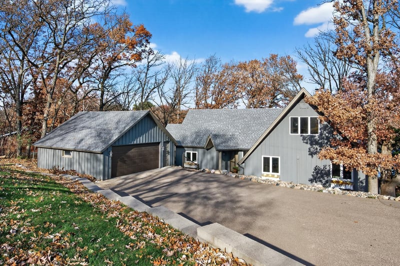 7033 Jocelyn Ln N, Grant, MN 55082