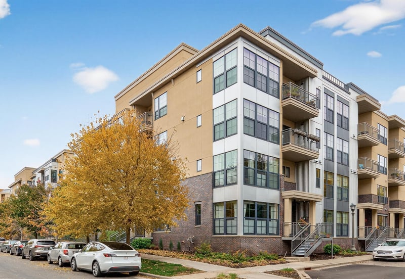 820 Emerald St #307, Saint Paul, MN 55114