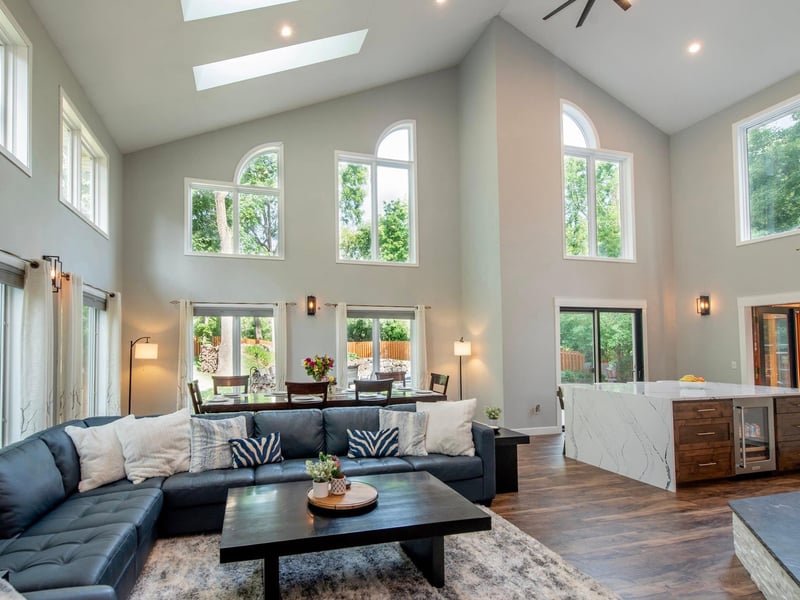 263 Cedar St, White Bear Lake, MN 55110