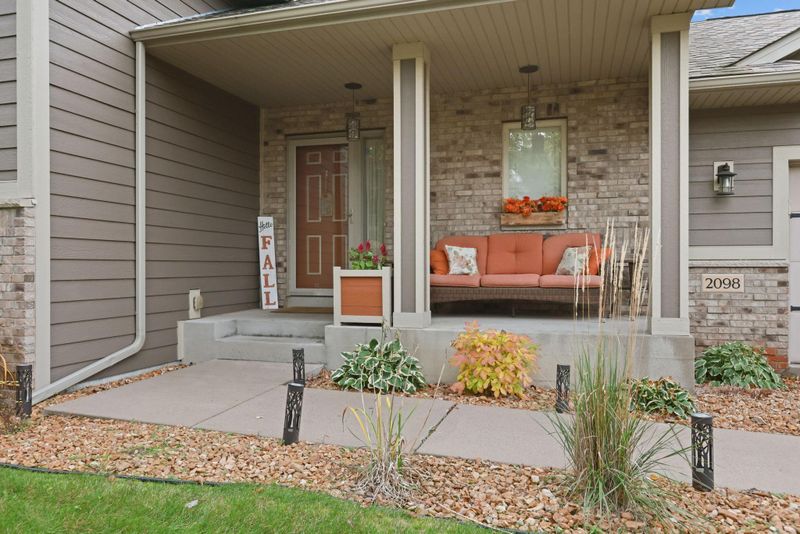2098 128th Ln NE, Blaine, MN 55449