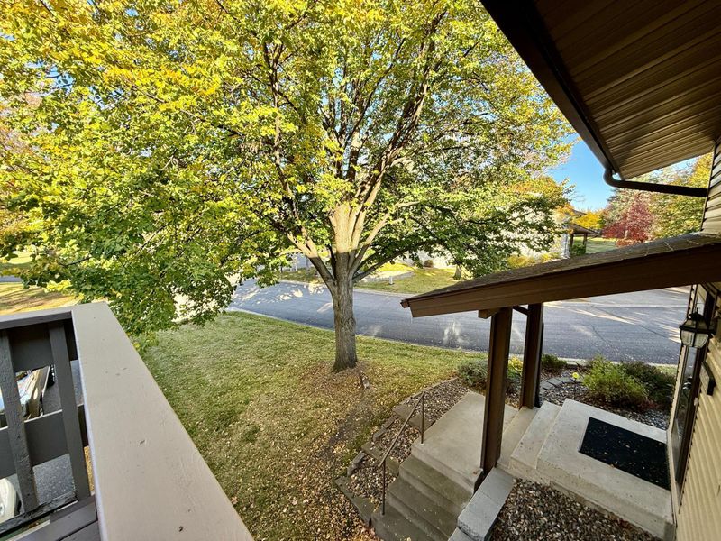 7062 W 113th St #1, Bloomington, MN 55438