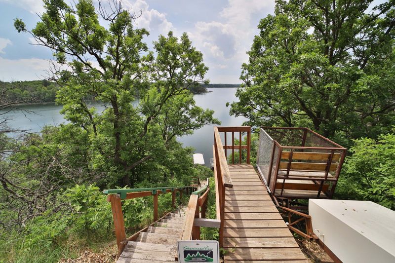 4032 Shamineau View Rd, Motley, MN 56466