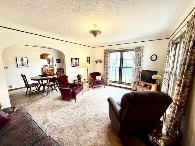 710 E 4th St, Redwood Falls, MN 56283