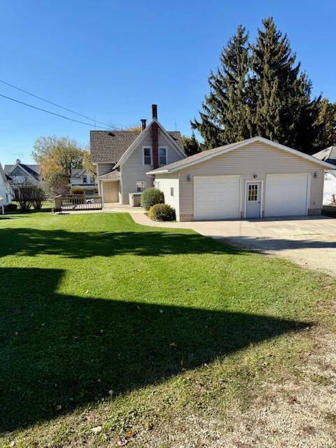 109 1st Ave SE, Spring Grove, MN 55974