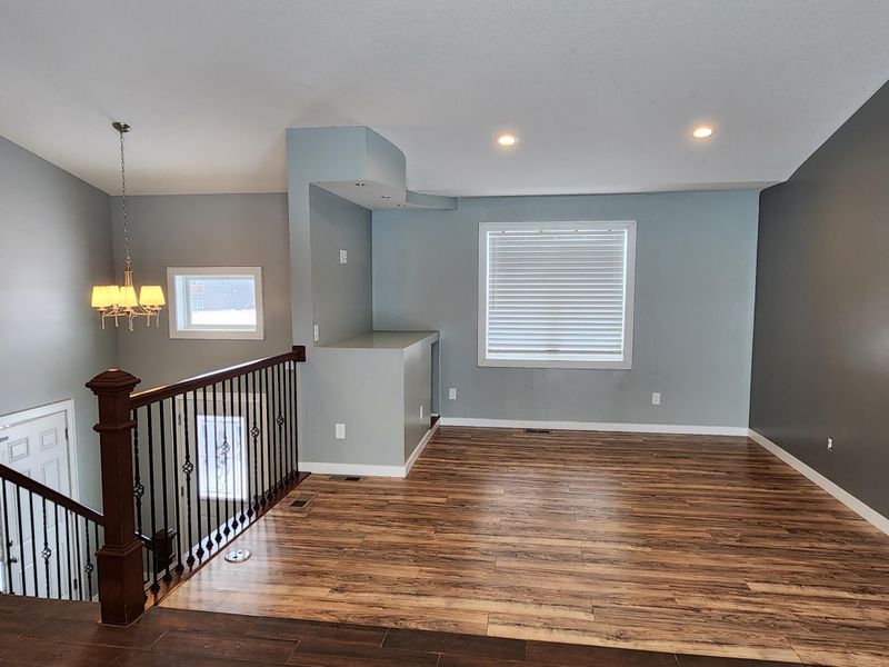 1109 8th Ave, Isanti, MN 55040