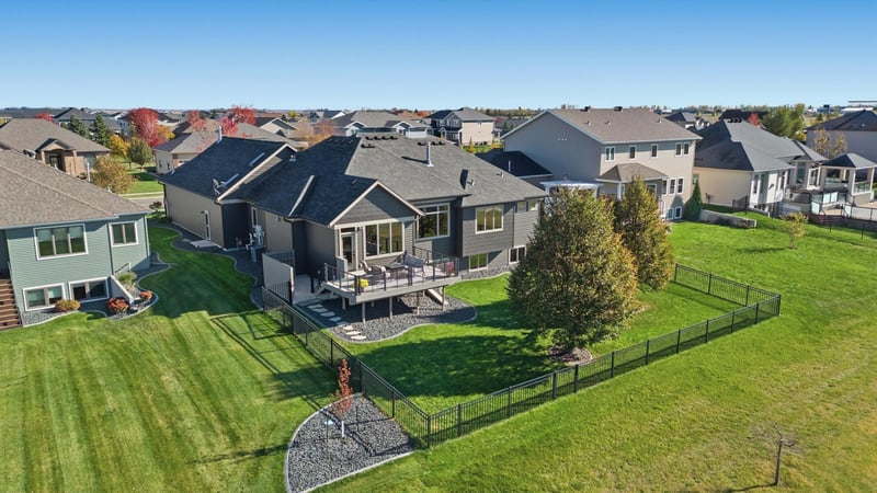 2141 38th St S, Moorhead, MN 56560