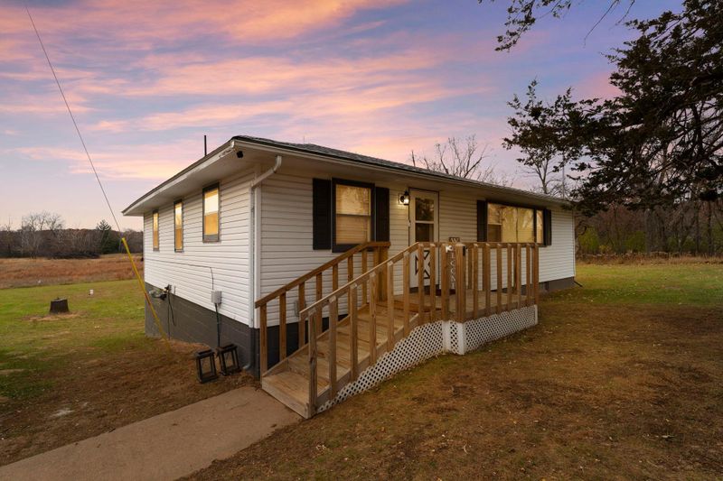 32536 Jackson Rd NE, Cambridge, MN 55008