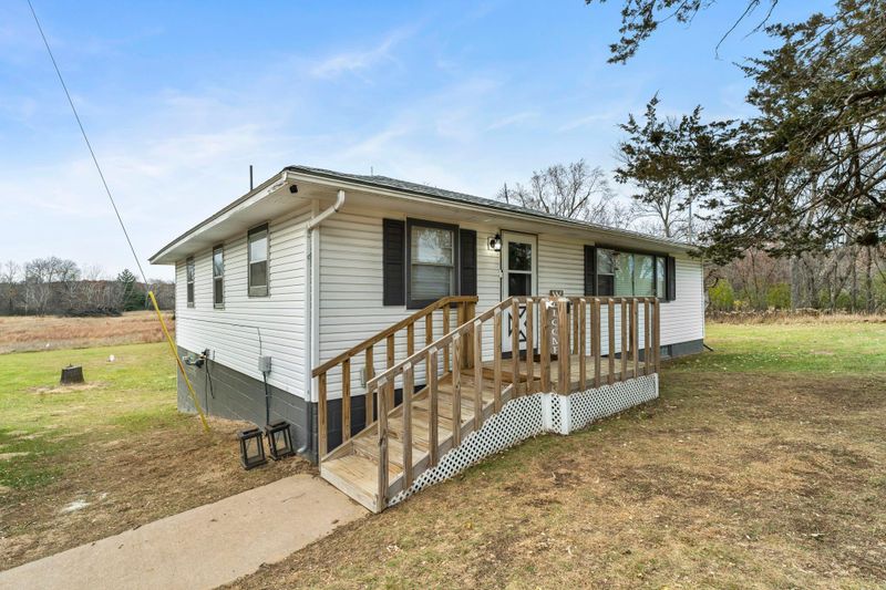 32536 Jackson Rd NE, Cambridge, MN 55008
