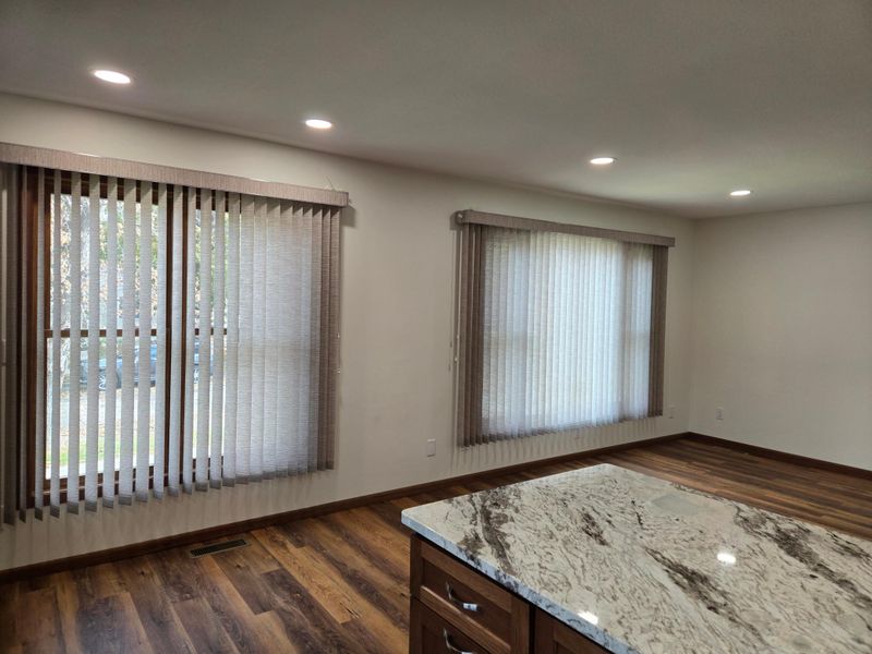 215 Manila St NE, Willmar, MN 56201