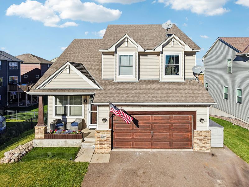 4590 Empress Way N, Hugo, MN 55038