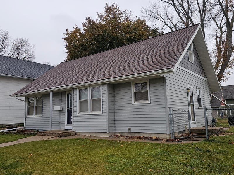 905 2nd Ave SW, Sleepy Eye, MN 56085