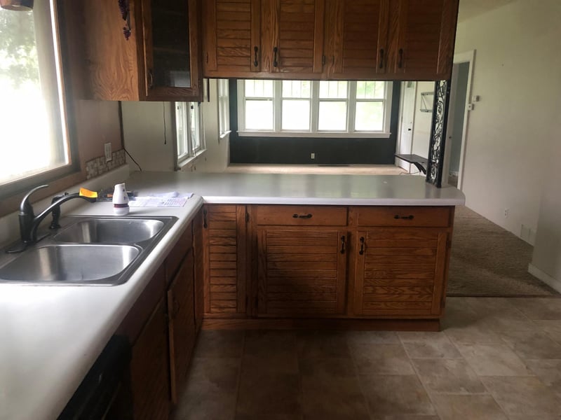 806 Grant Ave, Eveleth, MN 55734