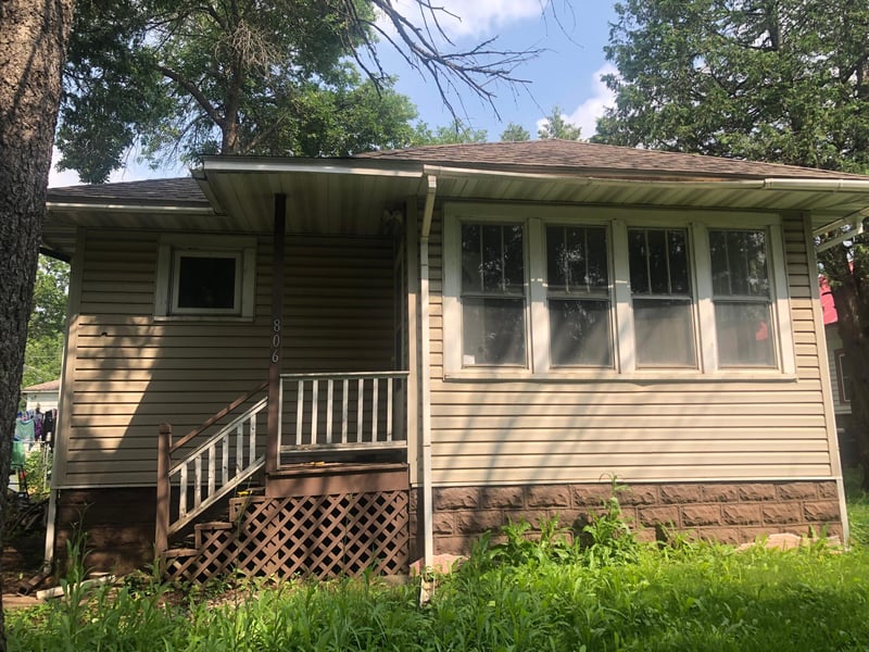 806 Grant Ave, Eveleth, MN 55734